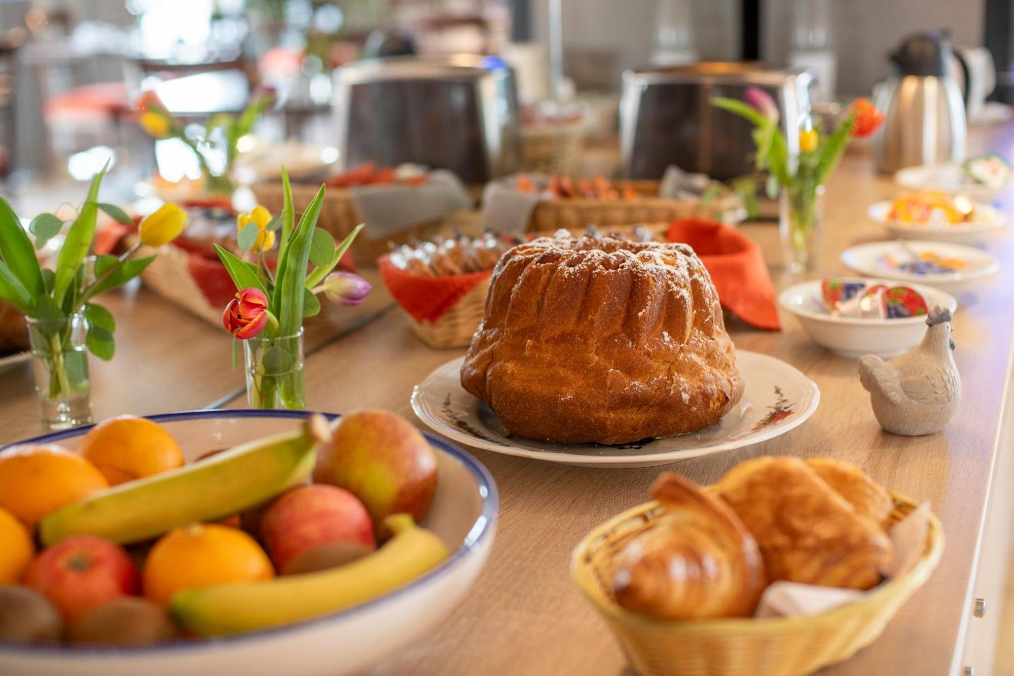 Logis Hotel & Restaurant Au Lion D'Or Burnhaupt-le-Haut 외부 사진