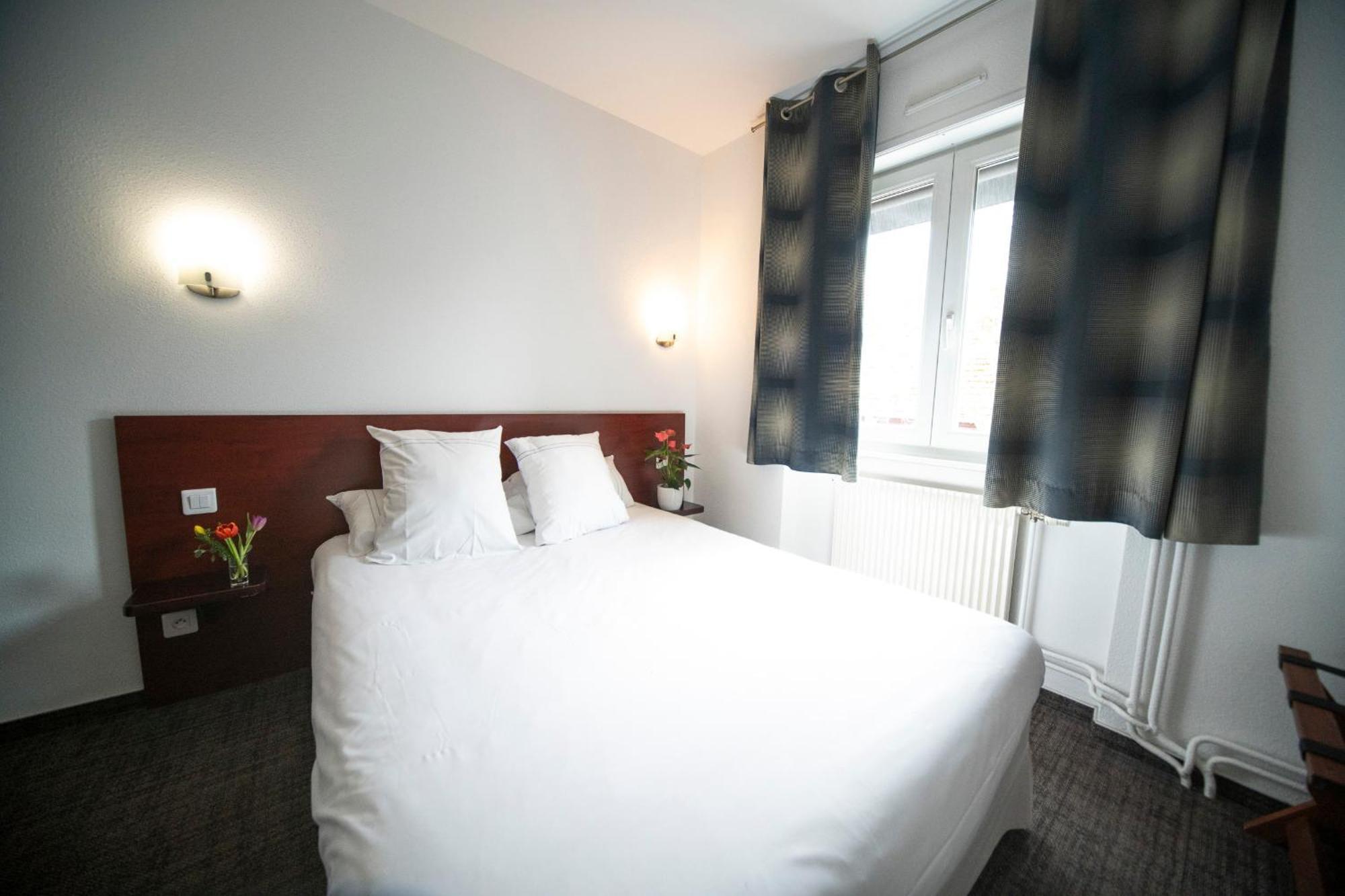 Logis Hotel & Restaurant Au Lion D'Or Burnhaupt-le-Haut 외부 사진